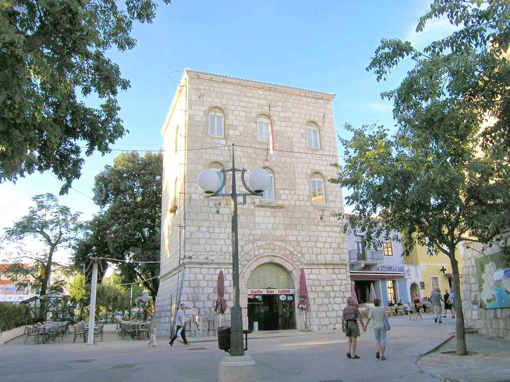 Apartments Sokolovic Krk Town Esterno foto