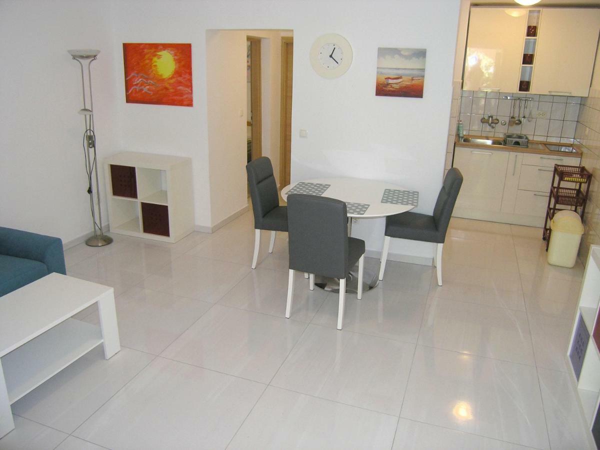 Apartments Sokolovic Krk Town Esterno foto